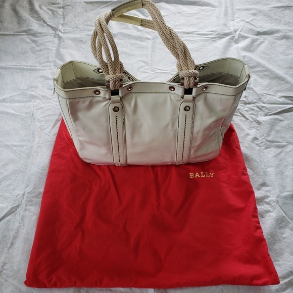 Bally Large Leather Tote - Picture 2 of 10